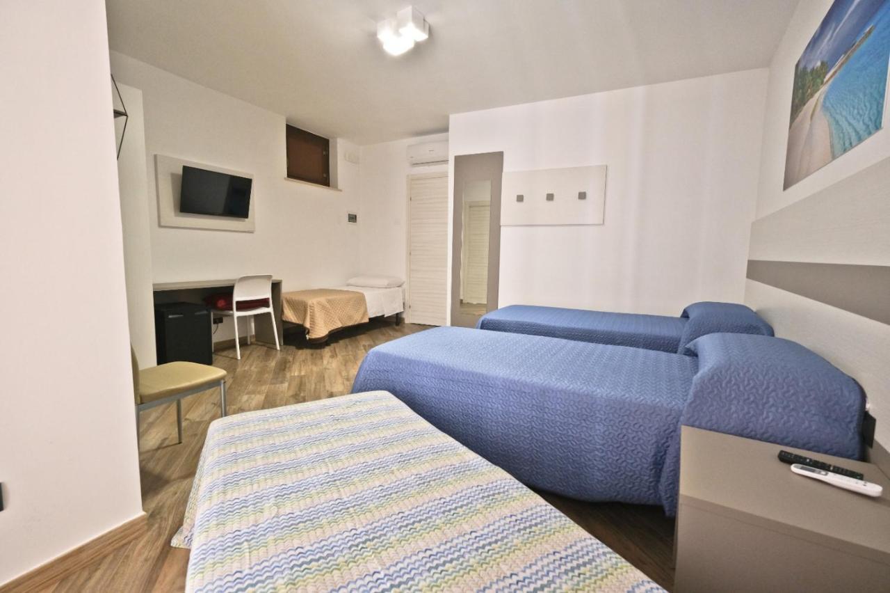 Il Porto Affittacamere B&B Μπρίντιζι Εξωτερικό φωτογραφία